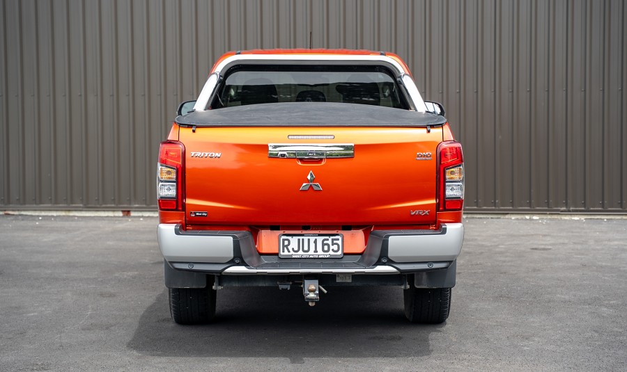 2021 Mitsubishi Triton 4