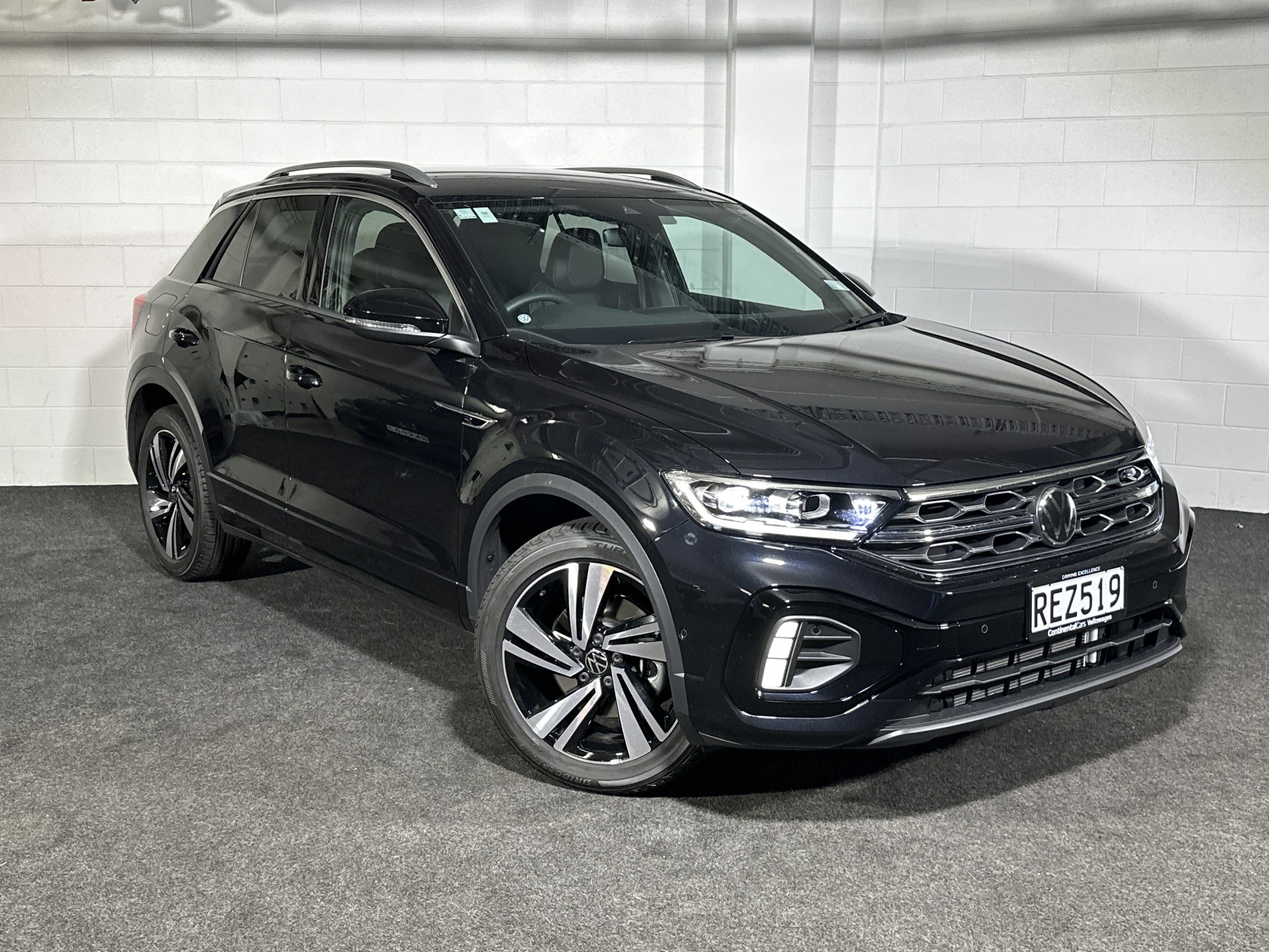 Volkswagen T-Roc 2WD R-LINE