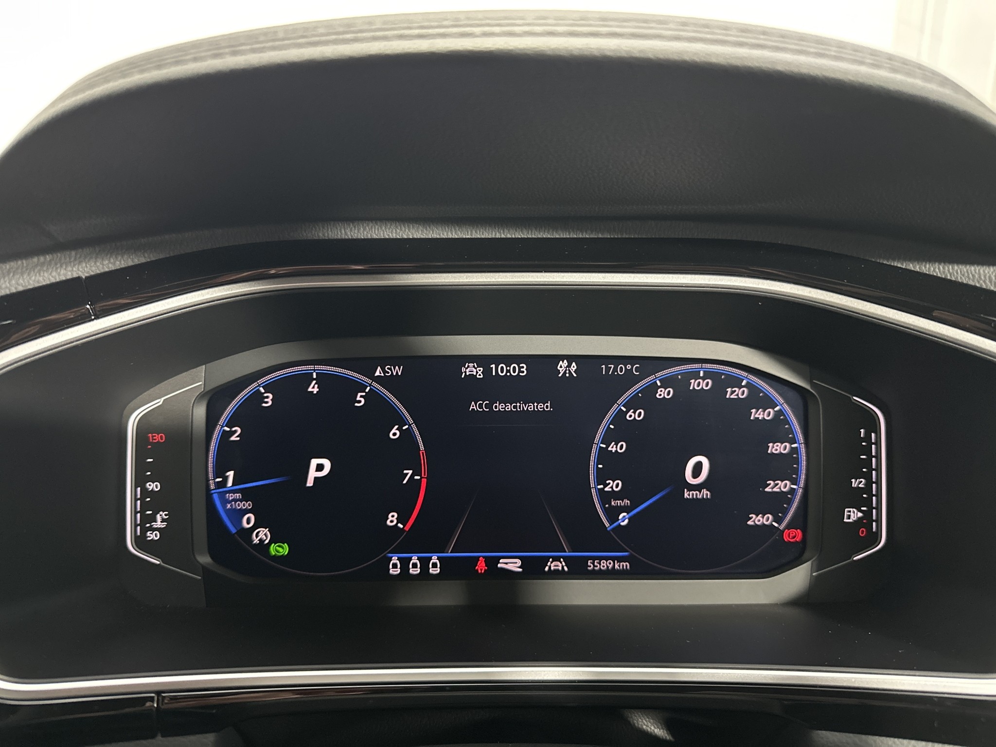 Volkswagen T-Roc 2WD R-LINE