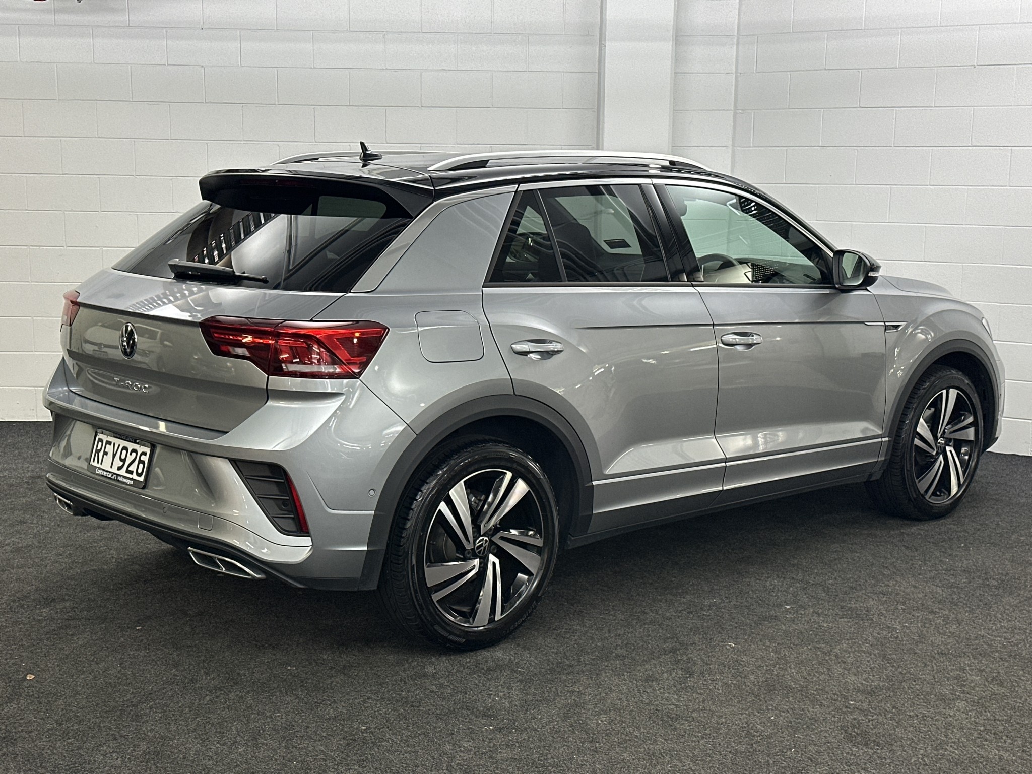 Volkswagen T-Roc 2WD R-LINE