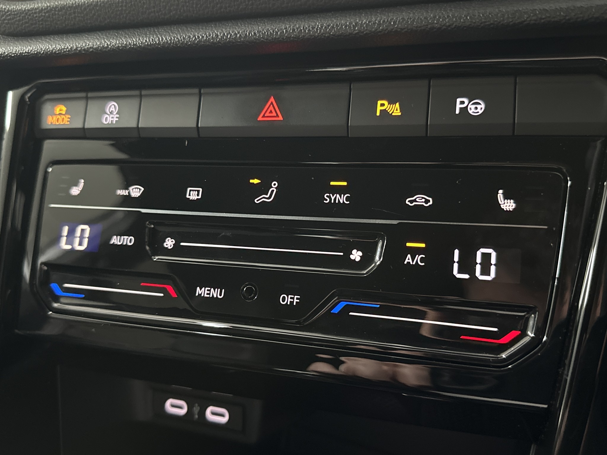 Volkswagen T-Roc 2WD R-LINE