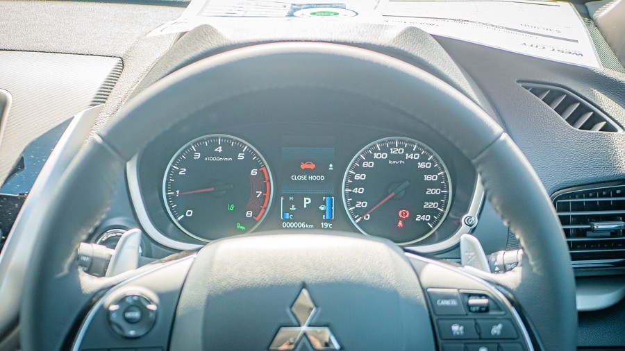 2025 Mitsubishi Eclipse Cross 12