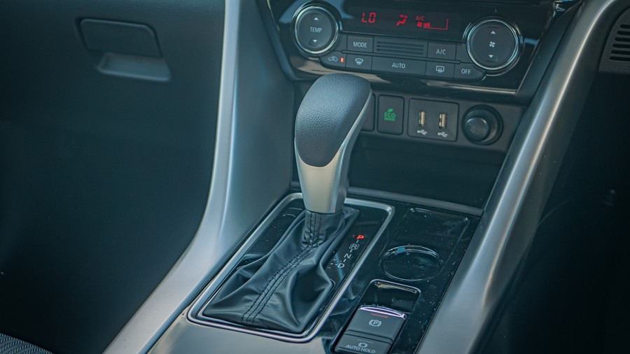 2025 Mitsubishi Eclipse Cross 16