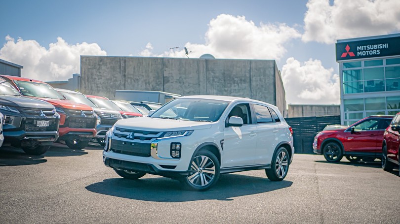 2025 Mitsubishi ASX 1