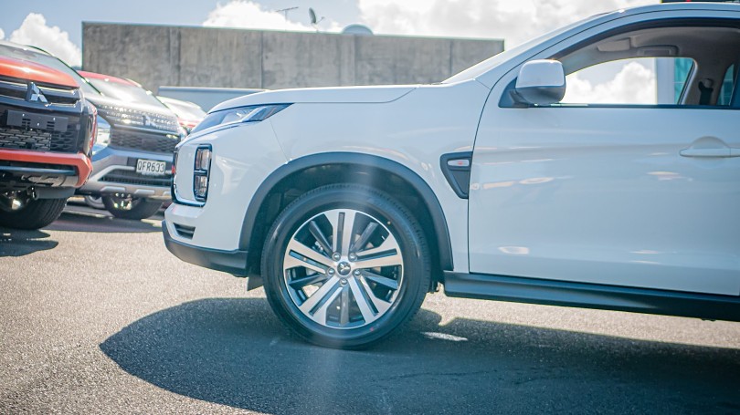 2025 Mitsubishi ASX 6