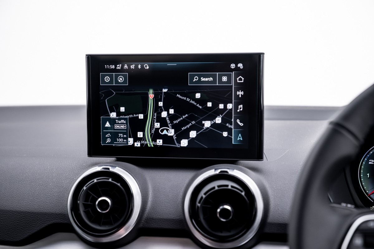 Audi Q2 35 TFSI S TRONIC 110 KW