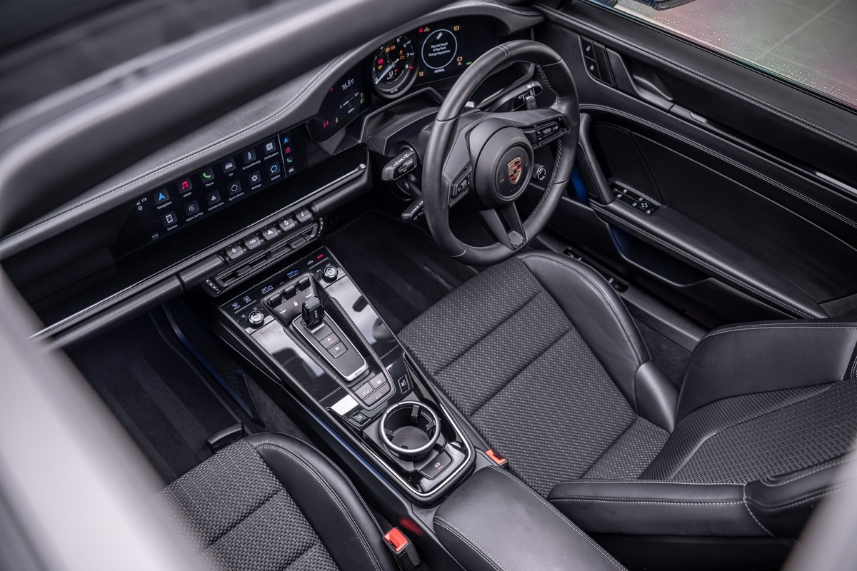 Porsche 911 Carrera T Coupe (992)