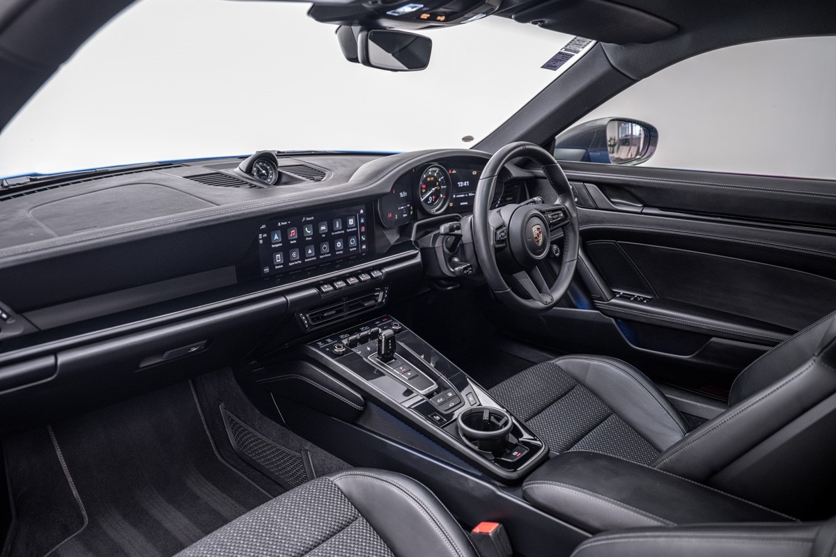 Porsche 911 Carrera T Coupe (992)