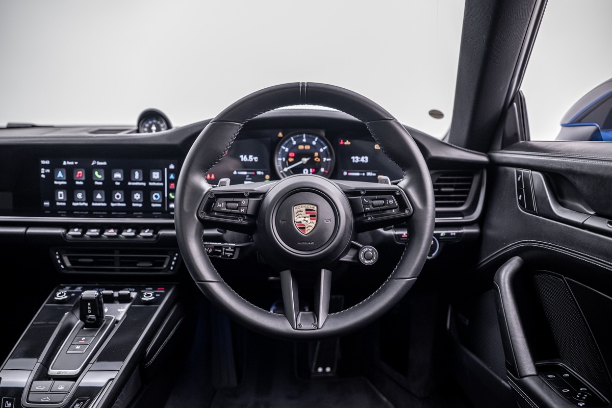 Porsche 911 Carrera T Coupe (992)