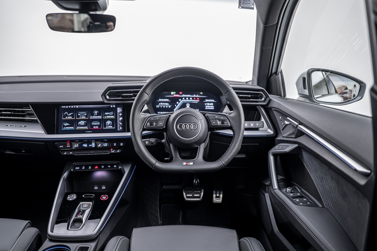 Audi S3 SPORTBACK TFSI 245 KW