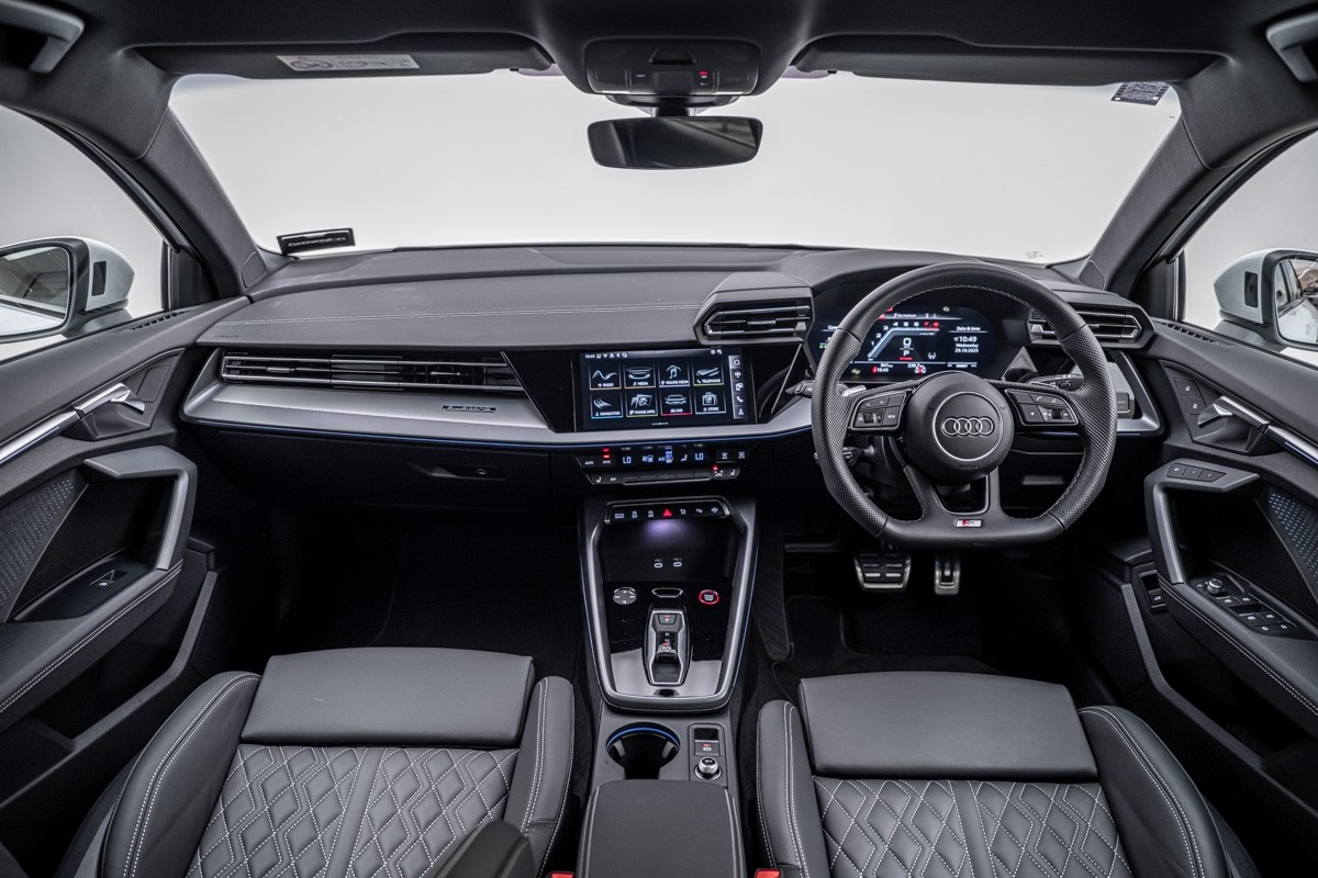 Audi S3 SPORTBACK TFSI 245 KW