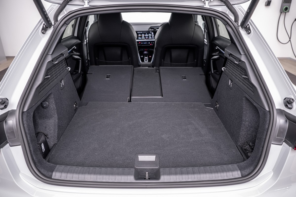 Audi S3 SPORTBACK TFSI 245 KW