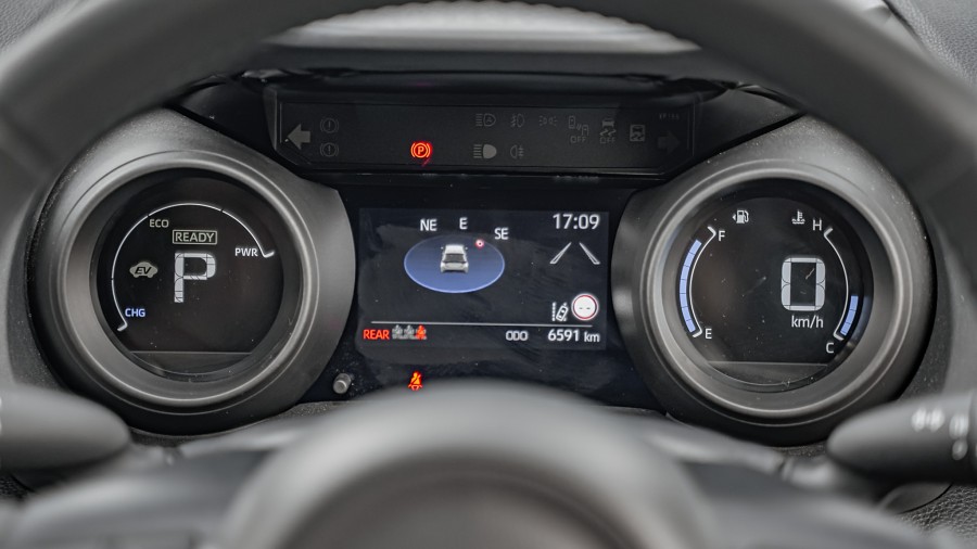 2022 Toyota Yaris 12