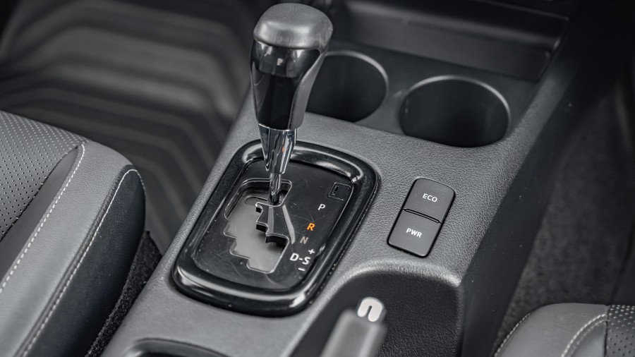 2023 Toyota Hilux 17