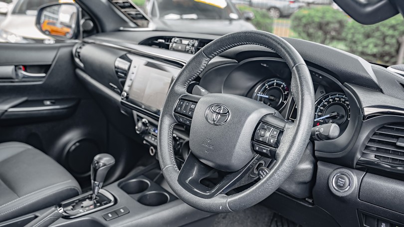 2023 Toyota Hilux 9