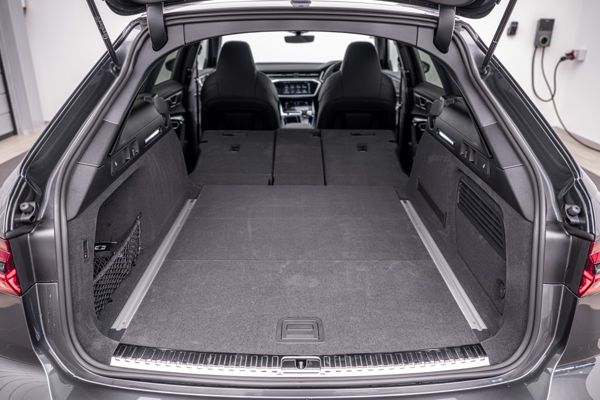 Audi RS6 RS 6 AVANT PERFORMANCE TFSI