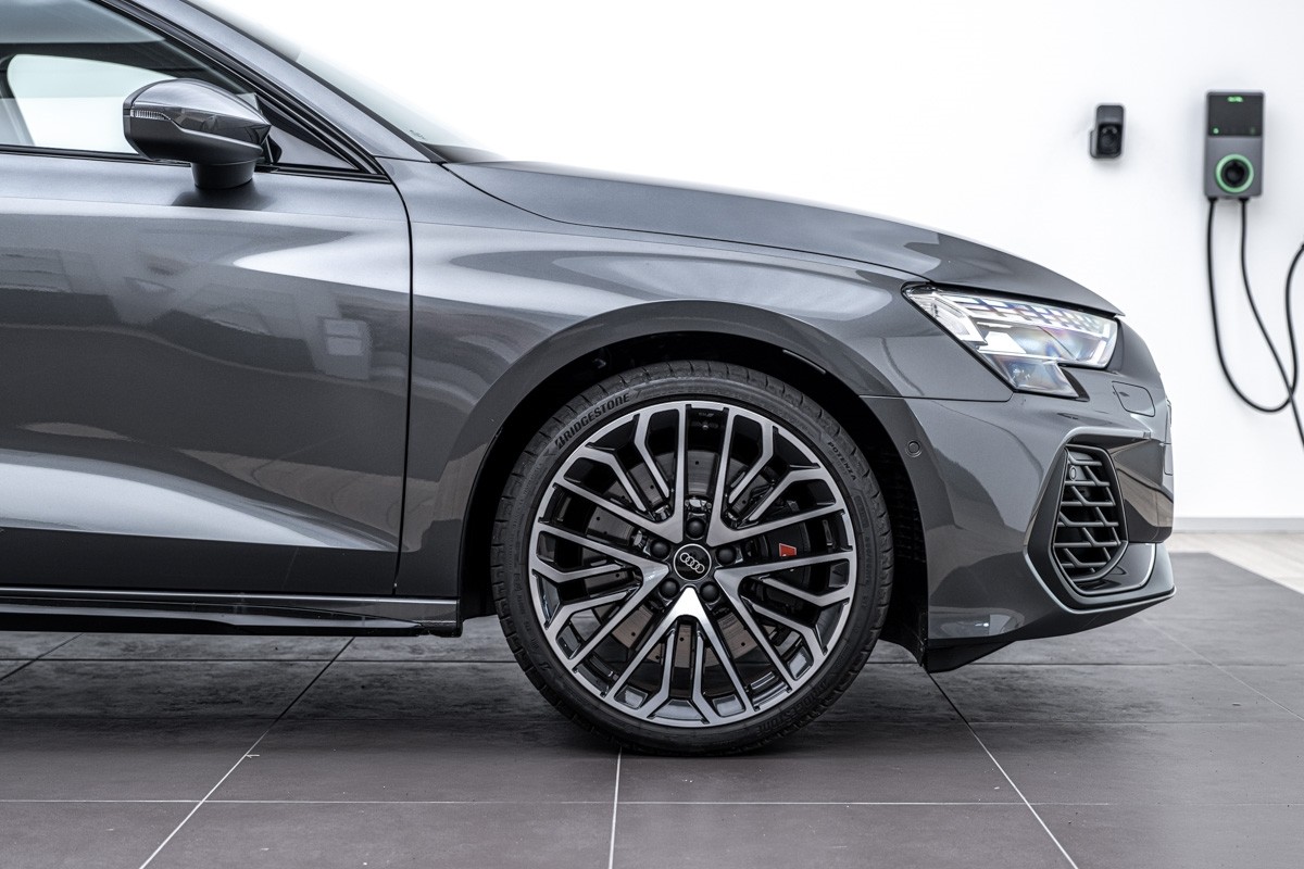 Audi S3 SPORTBACK TFSI 245 KW