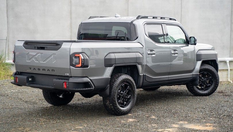 2025 Kia Tasman 2
