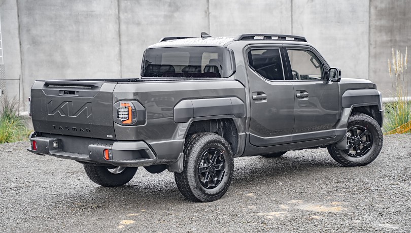 2025 Kia Tasman 2