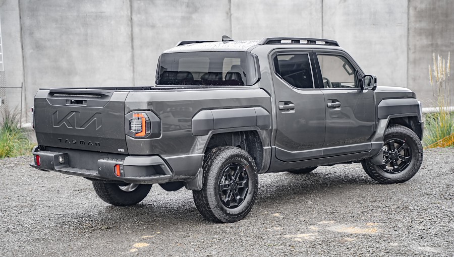 2025 Kia Tasman 2