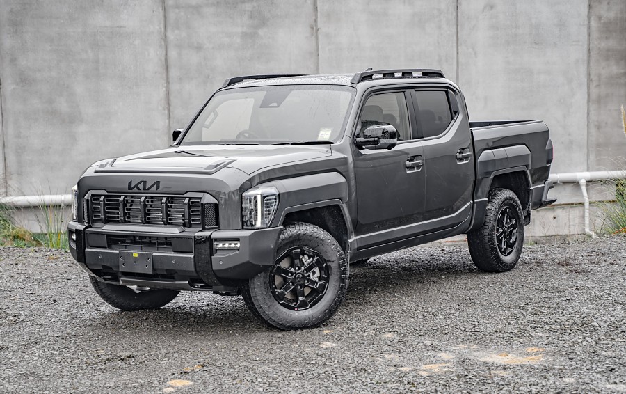 2025 Kia Tasman 1