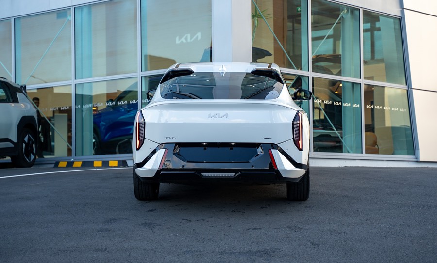 2025 Kia EV4 4