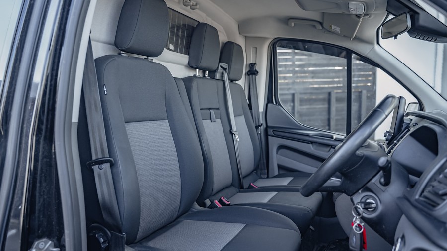 2019 Ford Transit 8