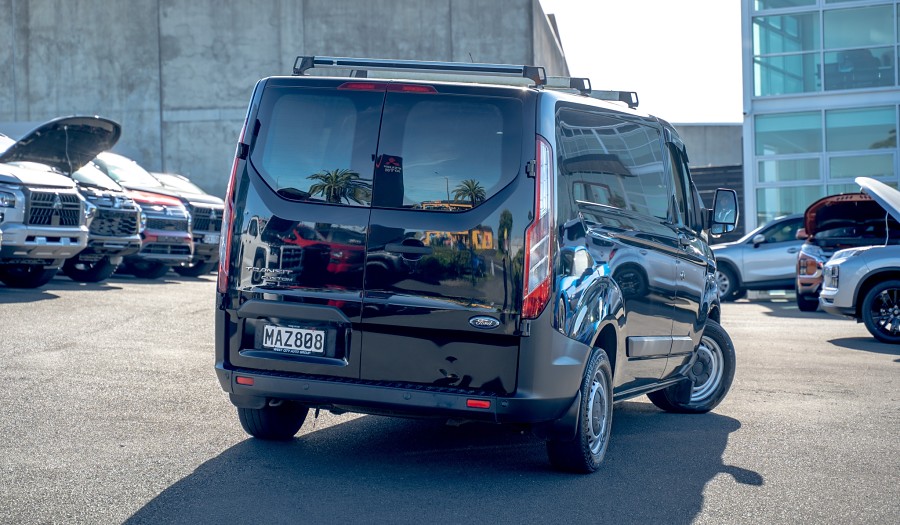 2019 Ford Transit 2