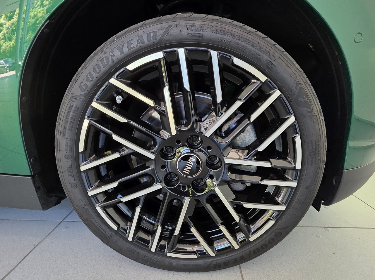 MINI Cooper SE Favoured