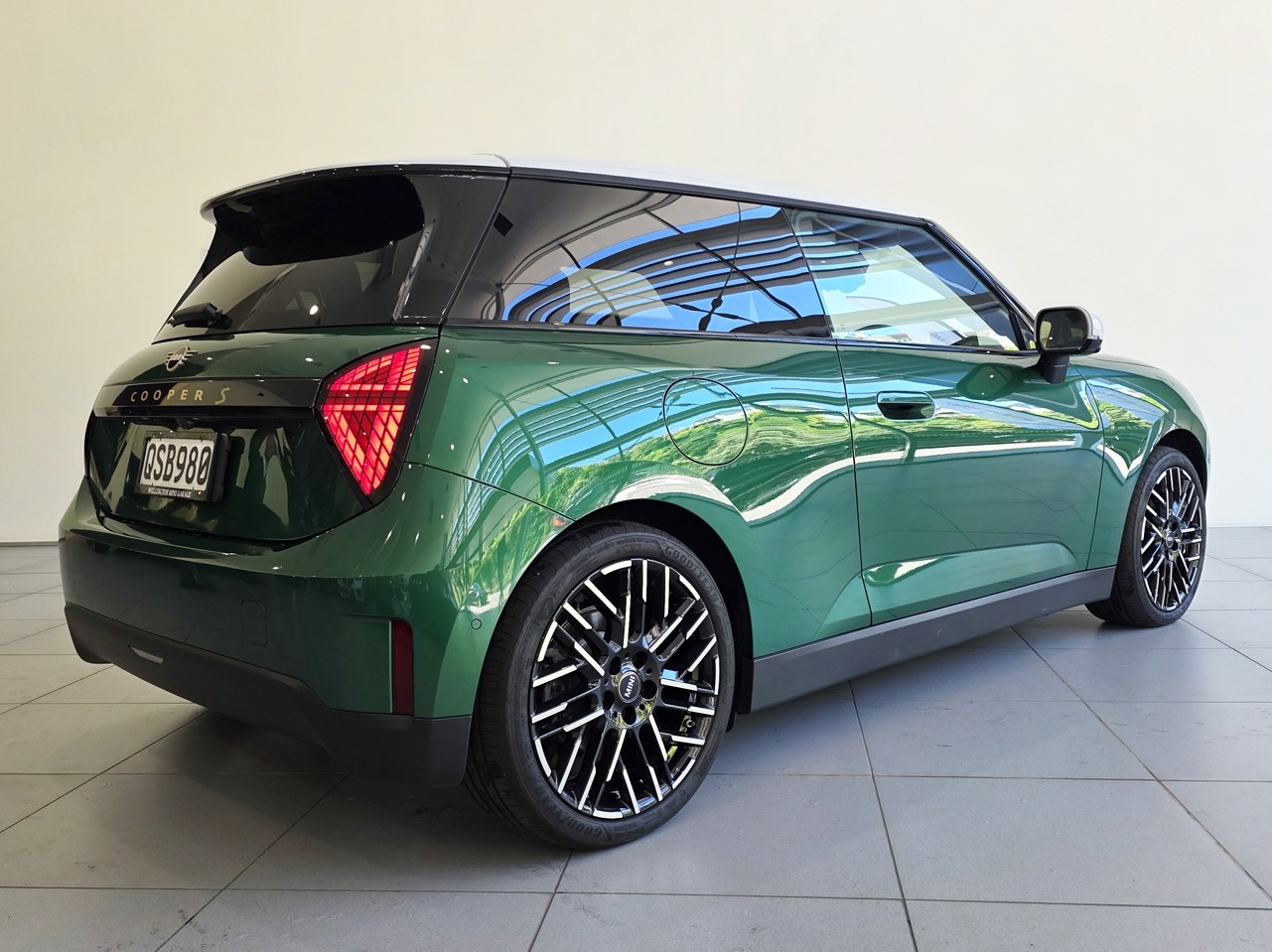 MINI Cooper SE Favoured