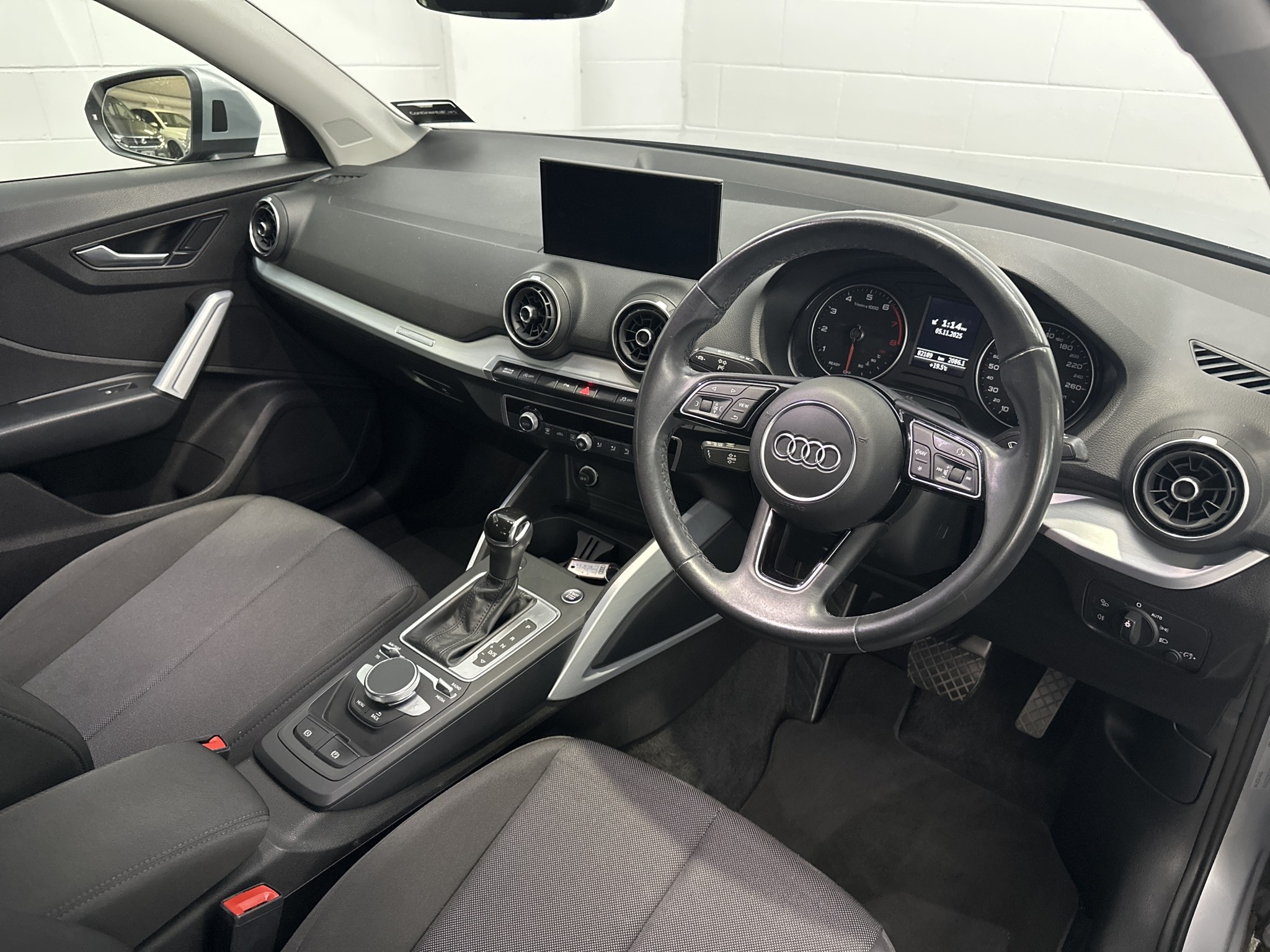 Audi Q2 35 TFSI S TRONIC