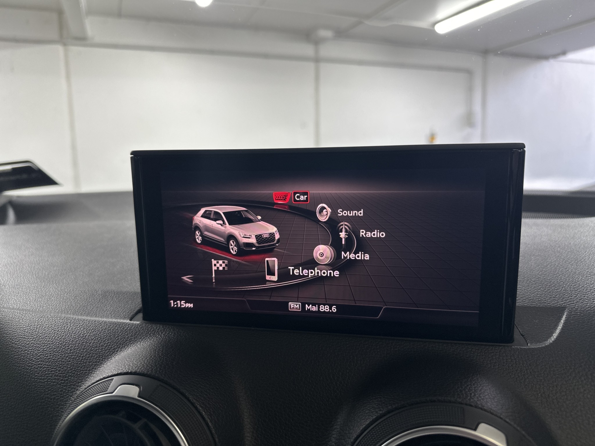 Audi Q2 35 TFSI S TRONIC