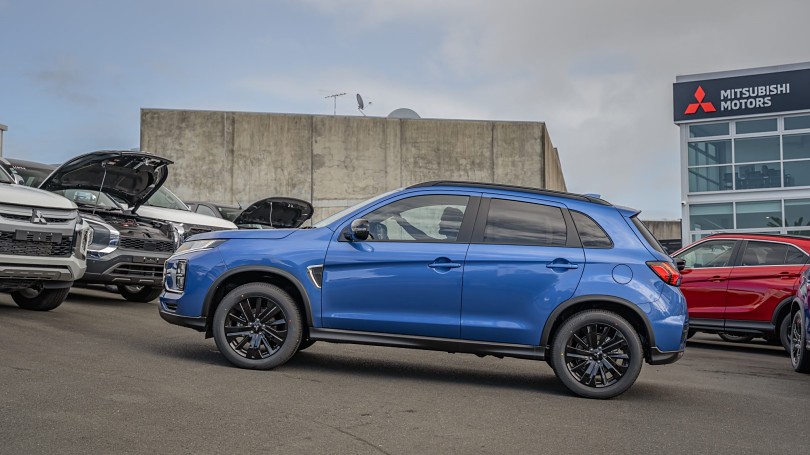 2025 Mitsubishi ASX 5