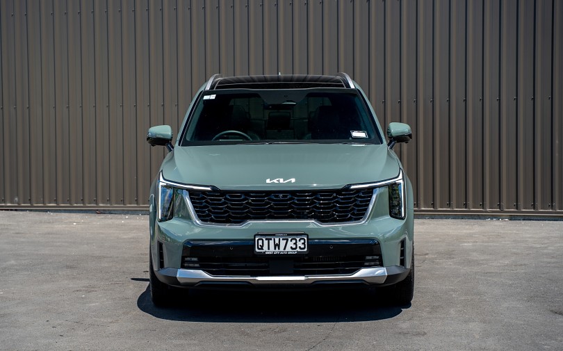 2024 Kia Sorento 3