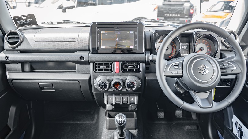 2025 Suzuki Jimny 10