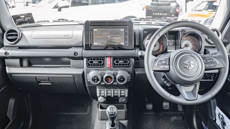 2025 Suzuki Jimny 10