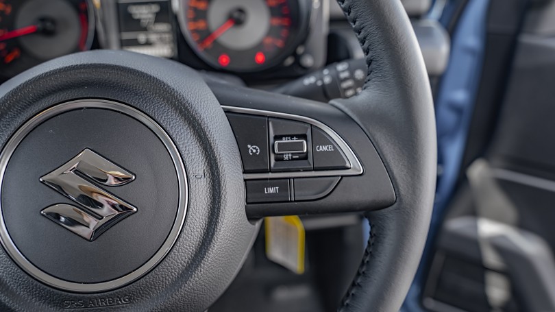 2025 Suzuki Jimny 14