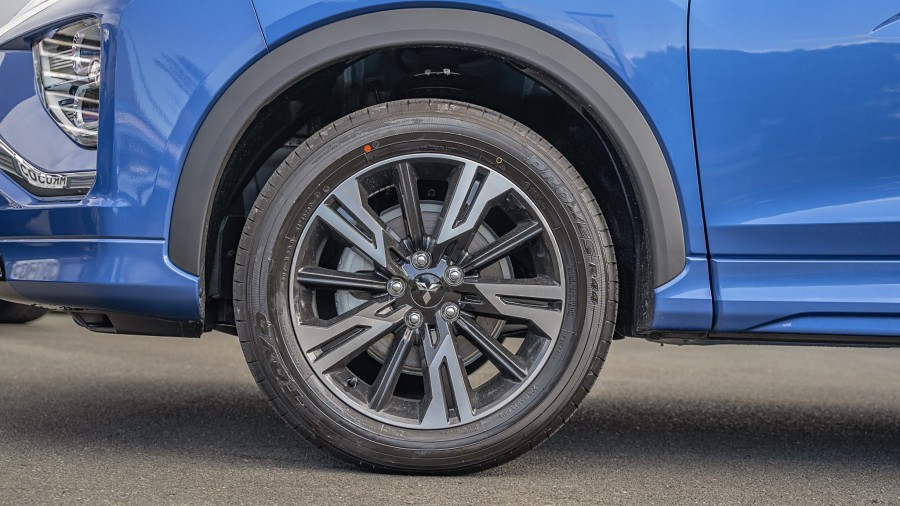 2025 Mitsubishi Eclipse Cross 6