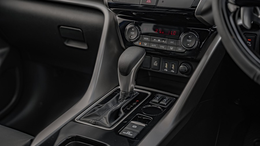 2025 Mitsubishi Eclipse Cross 16