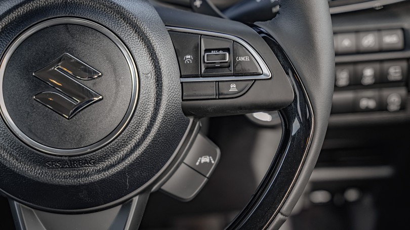 2025 Suzuki FRONX 14