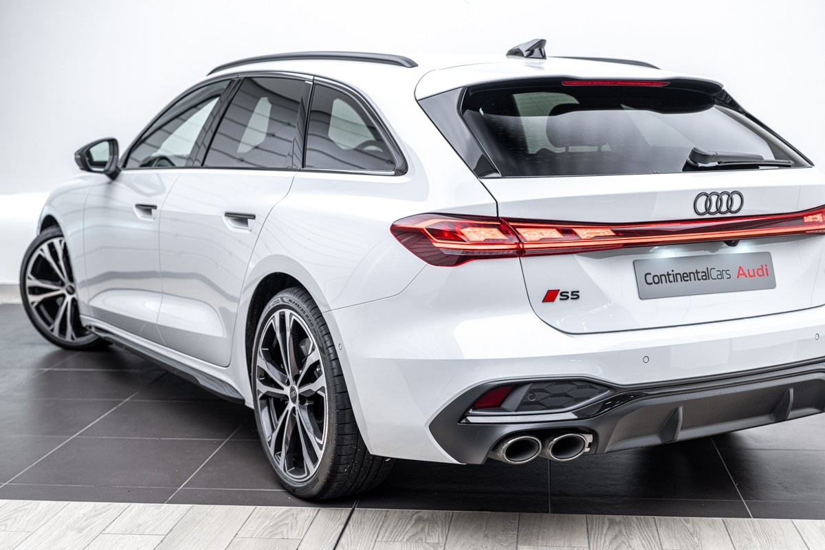 Audi S5 Avant TFSI