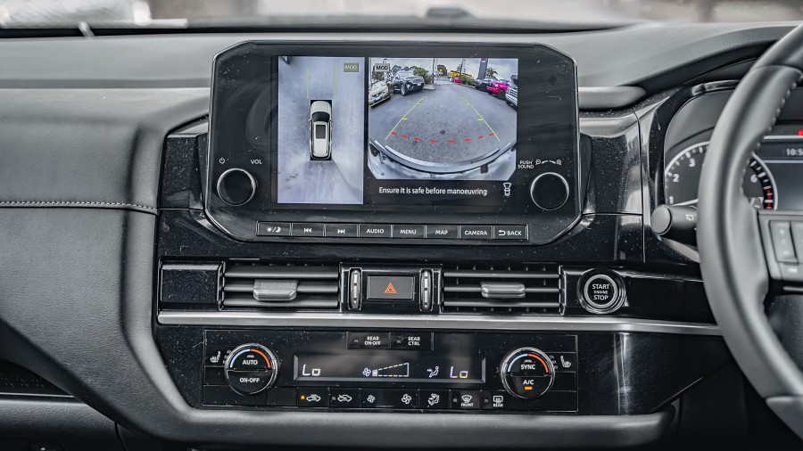 2023 Nissan Pathfinder 15