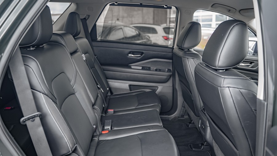 2023 Nissan Pathfinder 16