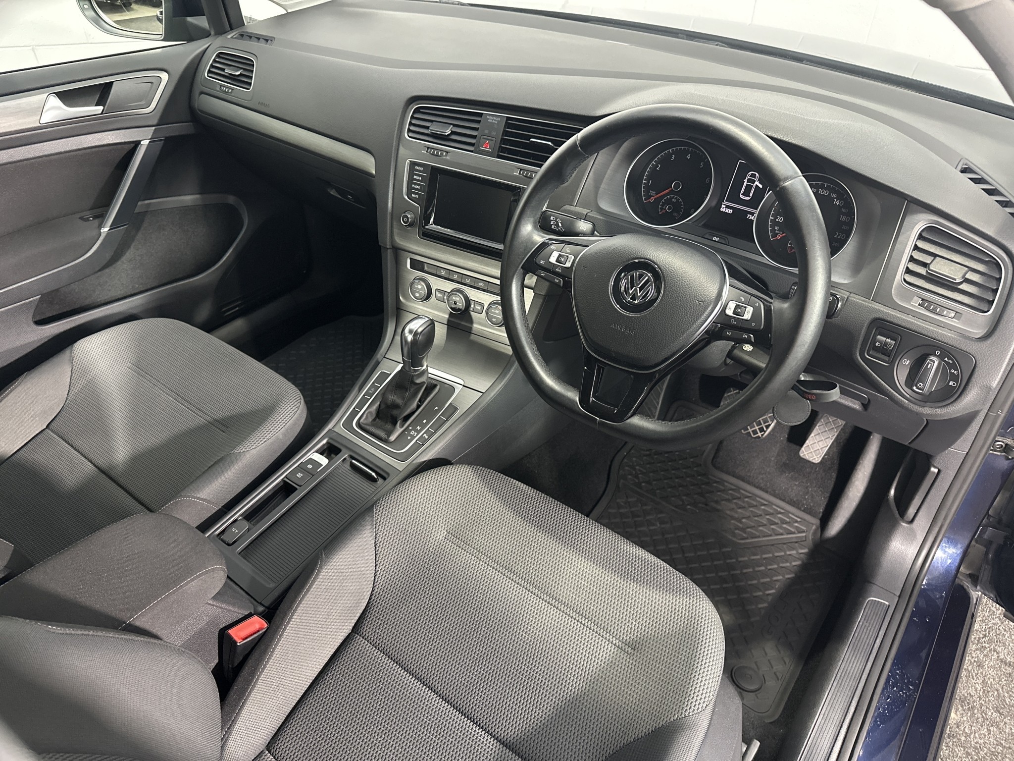 Volkswagen Golf TSI COMFORTLINE 7DSG
