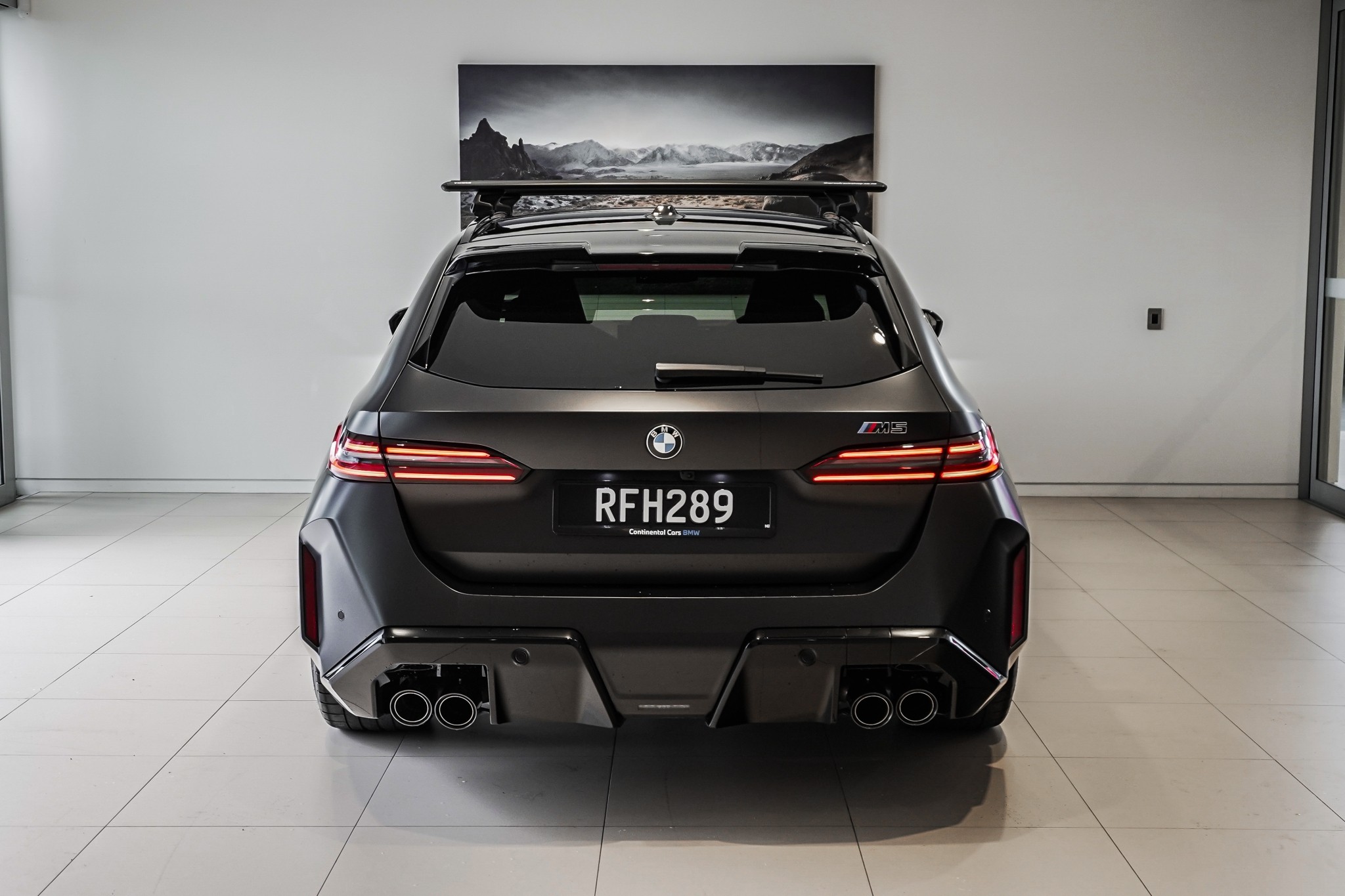 BMW M5 PHEV/4WD/8AT/SW