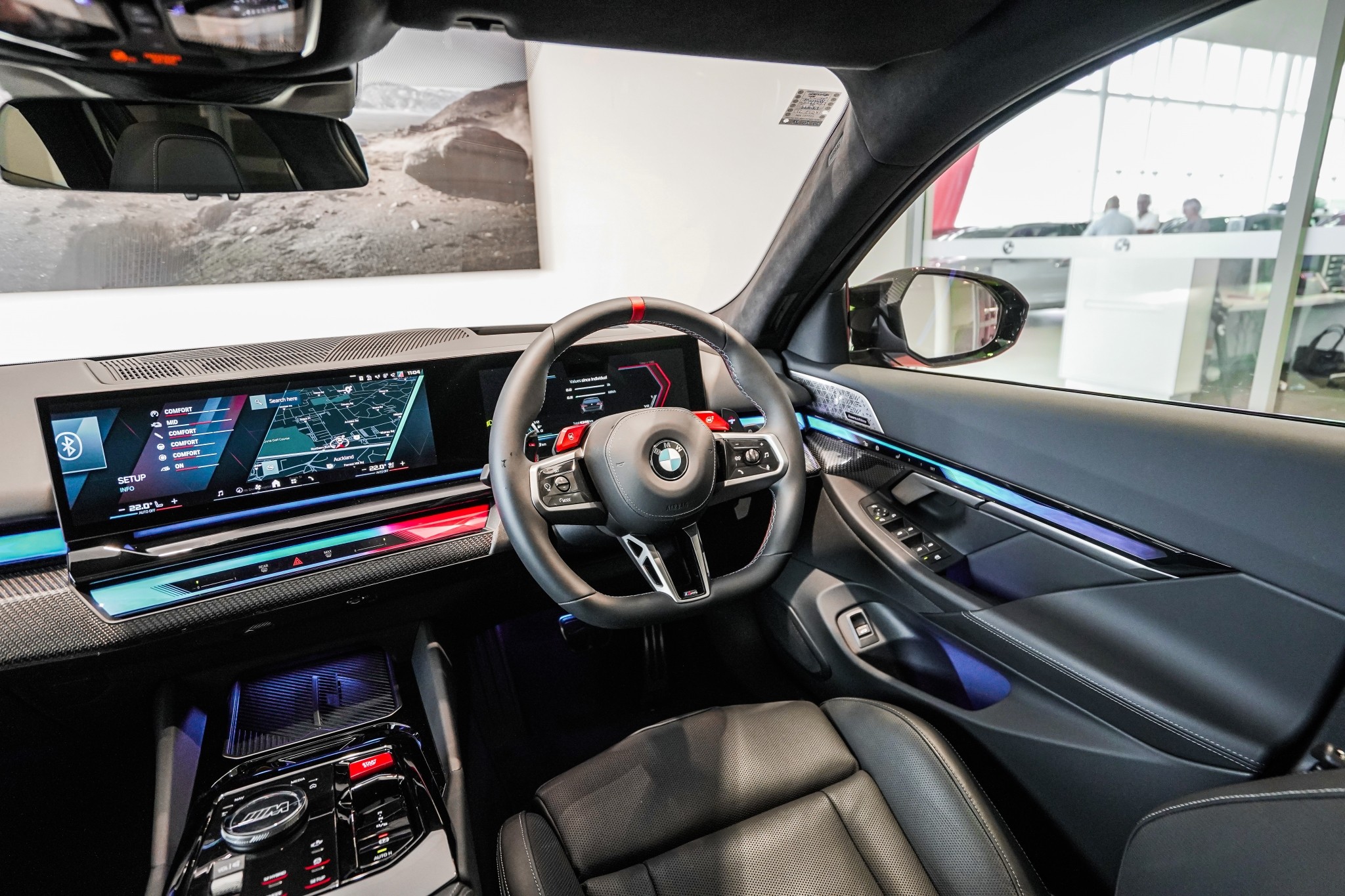 BMW M5 PHEV/4WD/8AT/SW