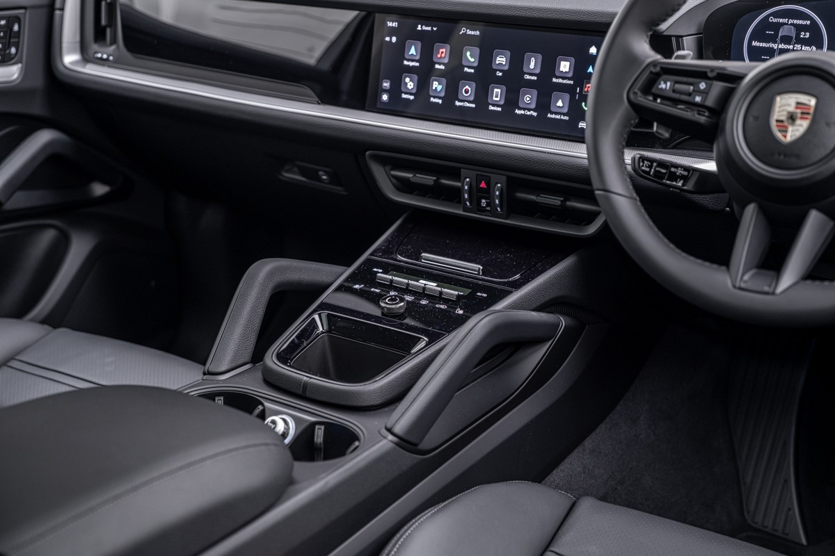 Porsche Cayenne COUPE