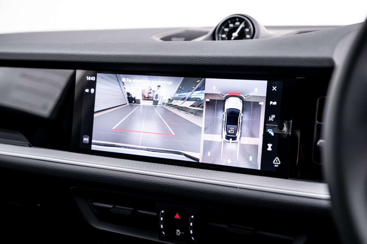 Porsche Cayenne COUPE