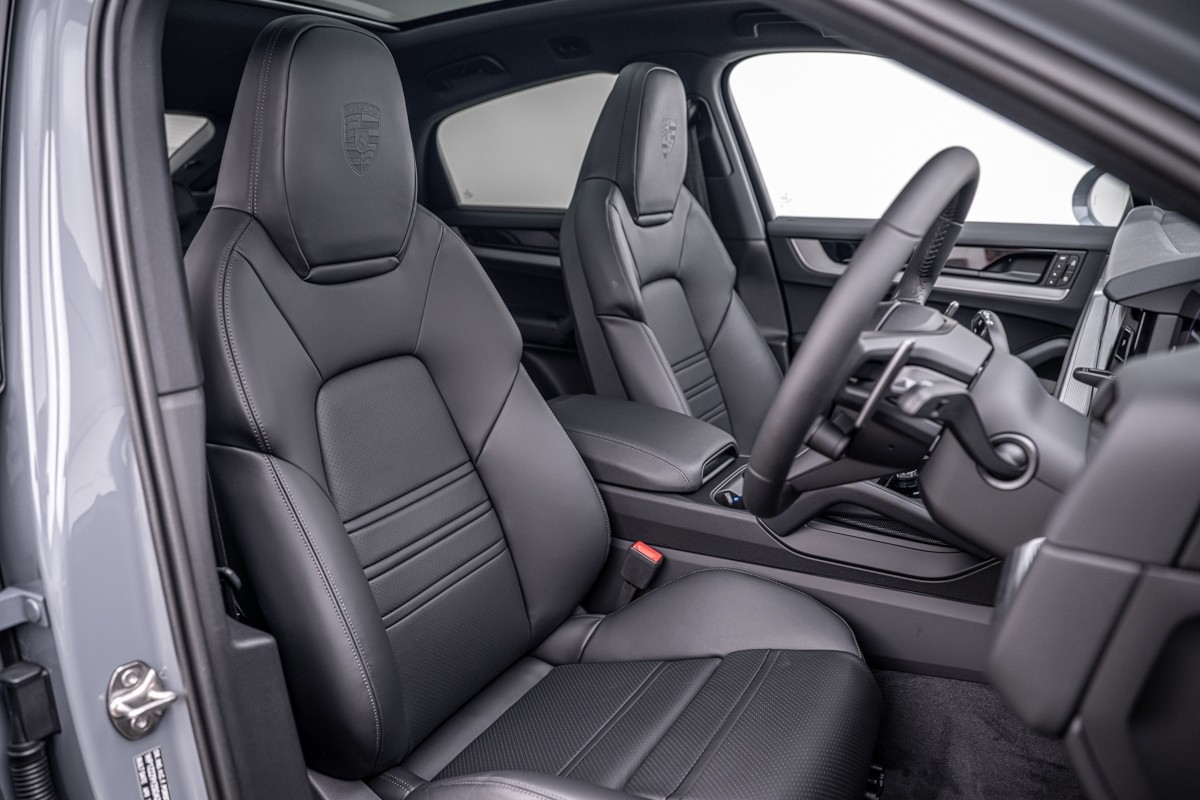 Porsche Cayenne COUPE