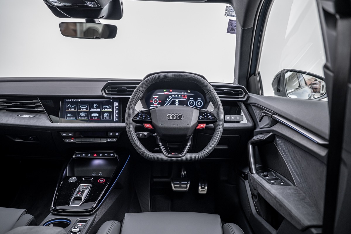 Audi RS3 SEDAN TFSI 294 KW